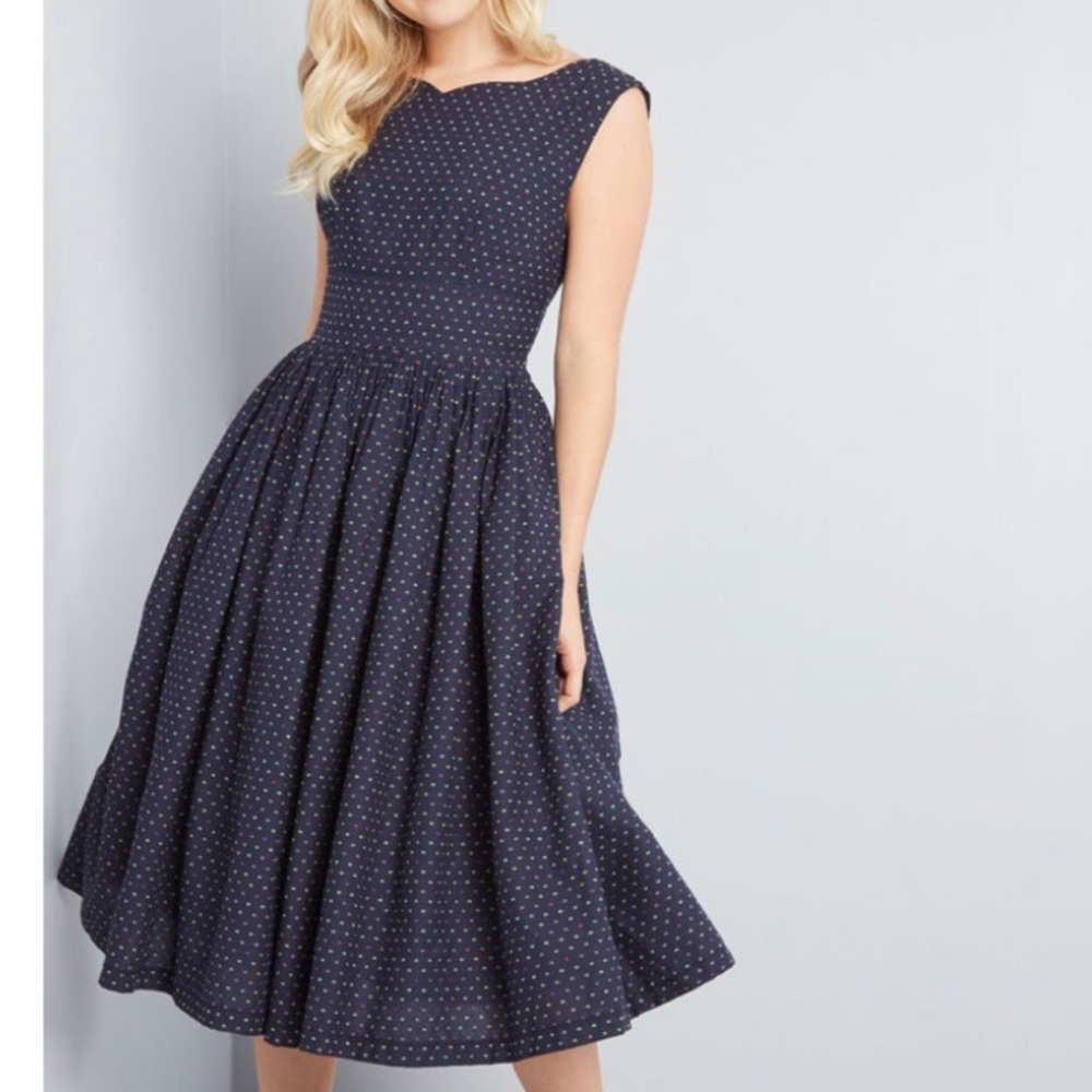 ModCloth Fabulous Fit and Flare Dress with Pockets Size 12 NWT
